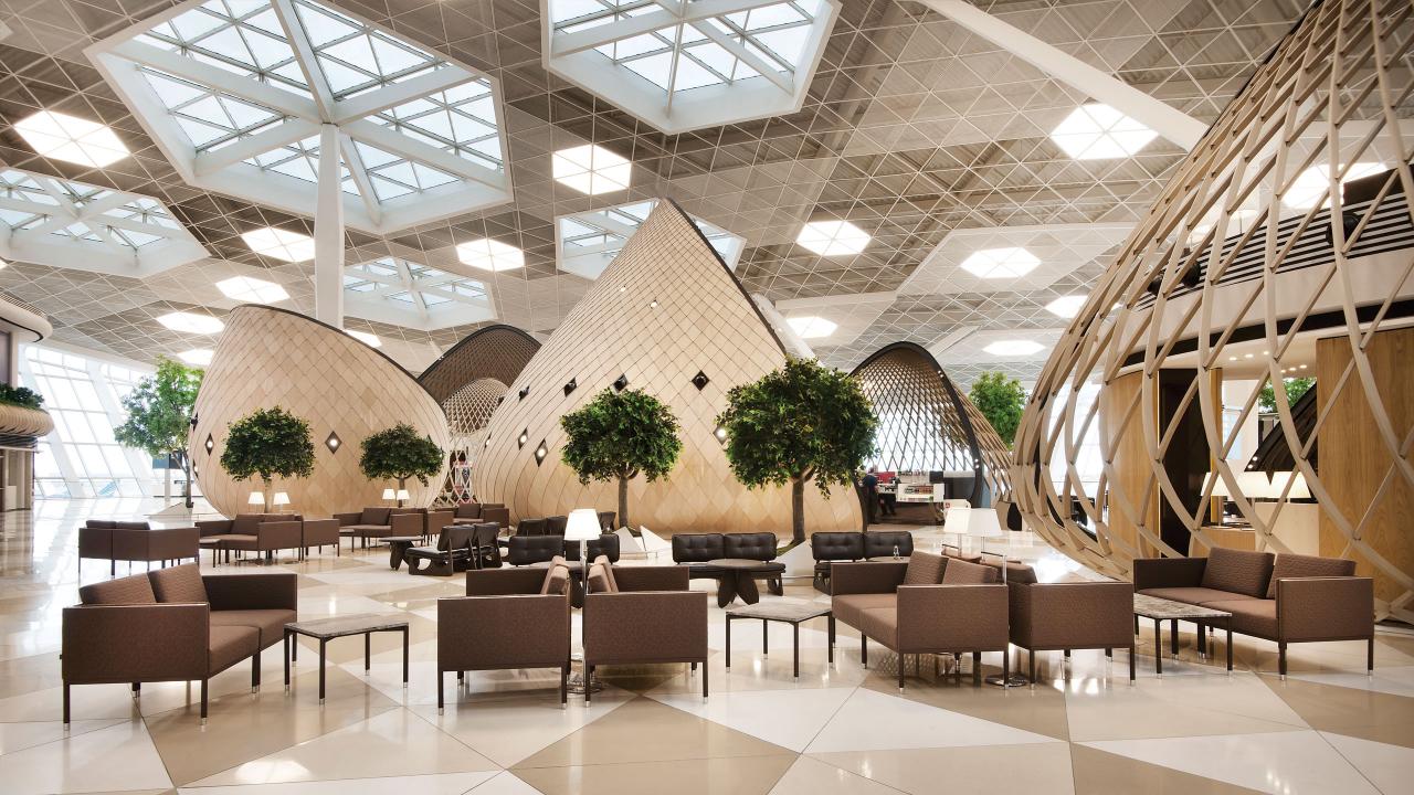 Heydar-Aliyev-Airport_Zaha-Hadid_American-white-oak-(11)_carousel.jpg
