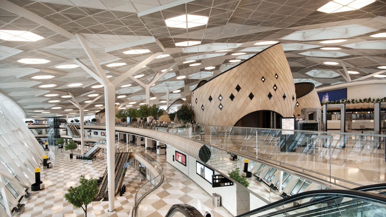 Heydar-Aliyev-Airport_Zaha-Hadid_American-white-oak-(3)_carousel.jpg