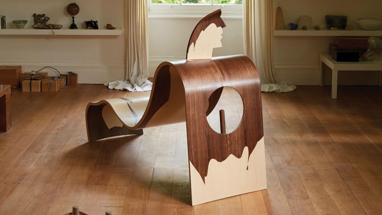 Wish-List_Jones_The-Hole-Chair_Petr-Krejci-Photography-(6)_carousel.jpg