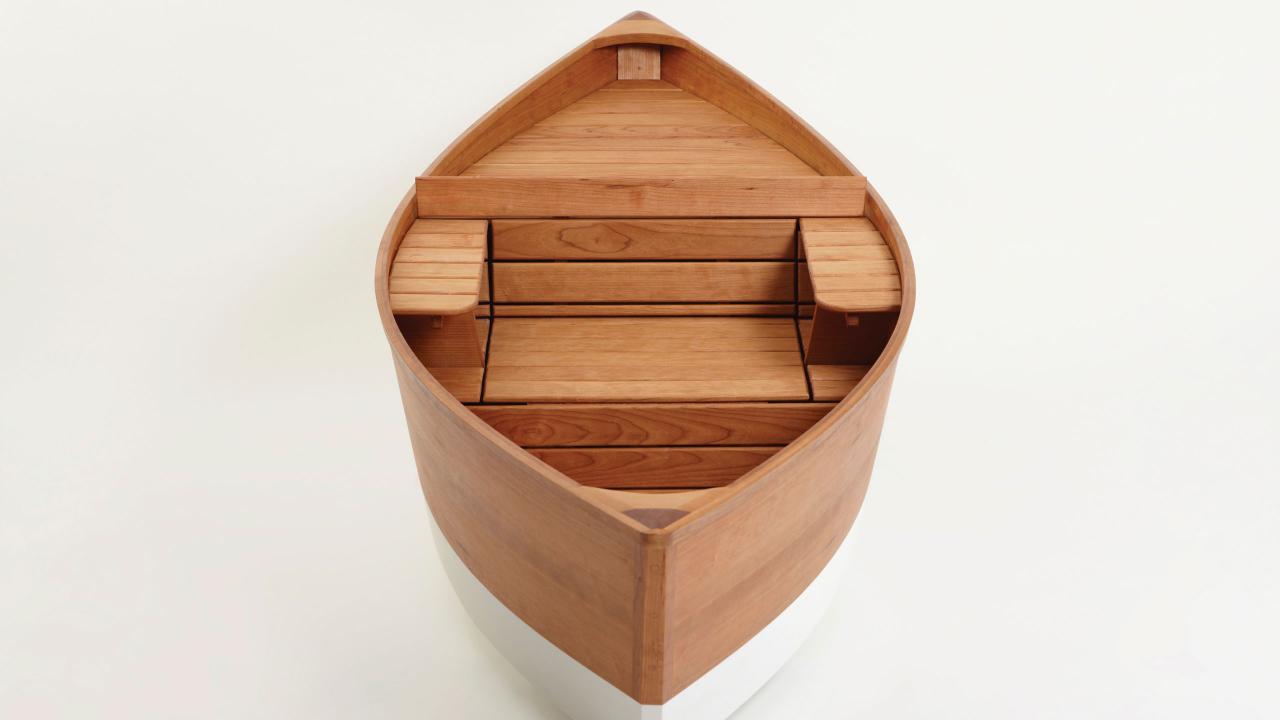 Floating-Chair_Cherry_White-oak_Gottelier-&-Pettersen-(6)_carousel.jpg