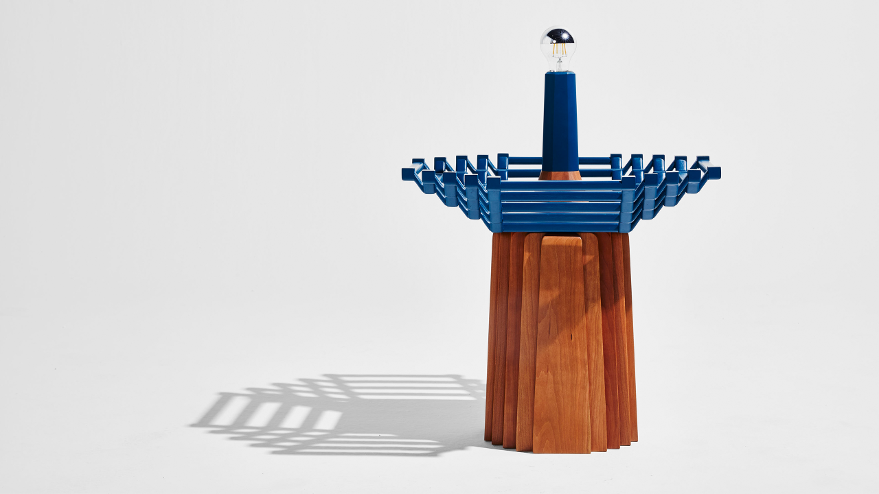 Corners lamp