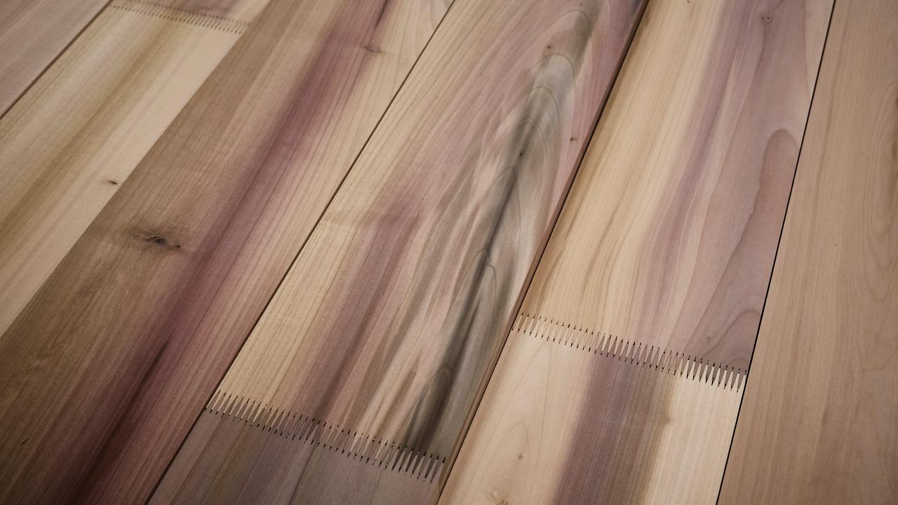 material carousel 