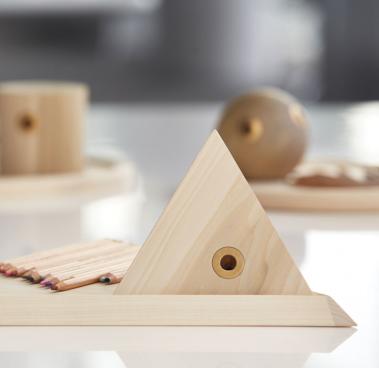 Wish-List_Foster_tulipifera-sharpeners_Petr-Krejci-Photography-(6)_thumb.jpg