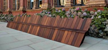 Infinity-Bench_Gamper_credit-Petr-Krejci-(6)_landthumb.jpg
