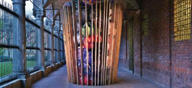 The-Wooden-Beacons-by-Matteo-Thun-and-Marni_American-red-oak-and-walnut-(4)_landthumb.jpg